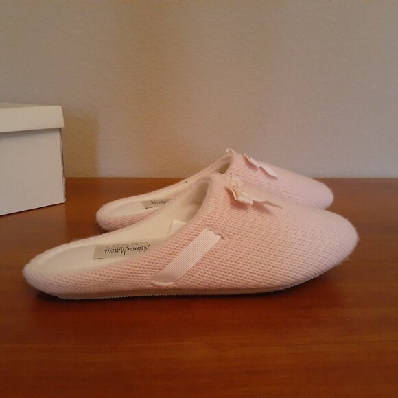 Neiman Marcus Cashmere Slippers - Picture 4 of 13